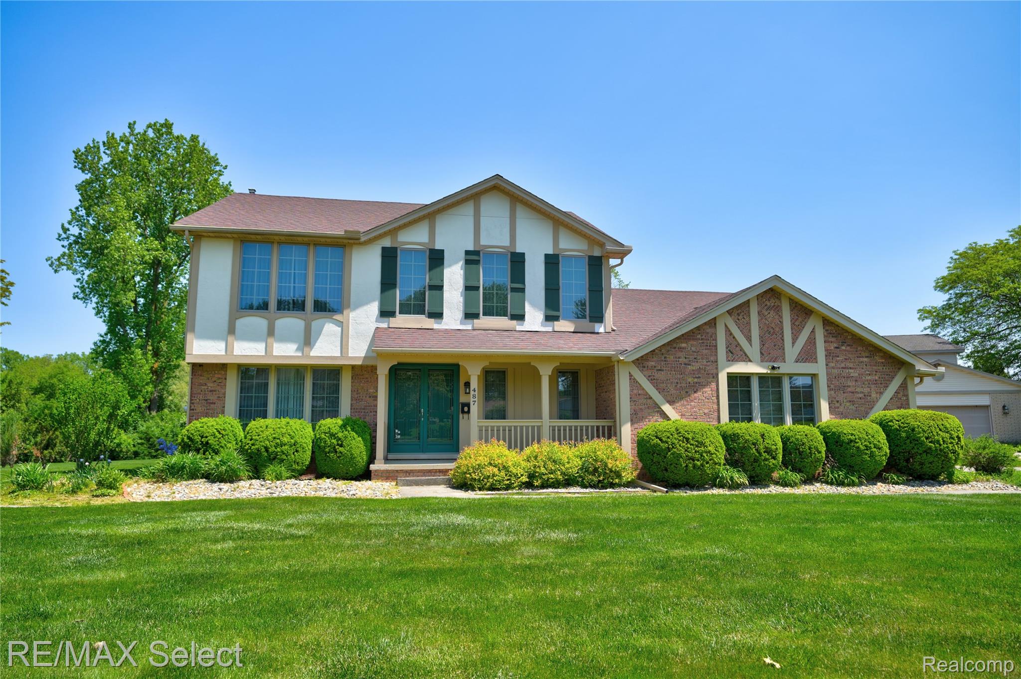 487 Boutell Drive
