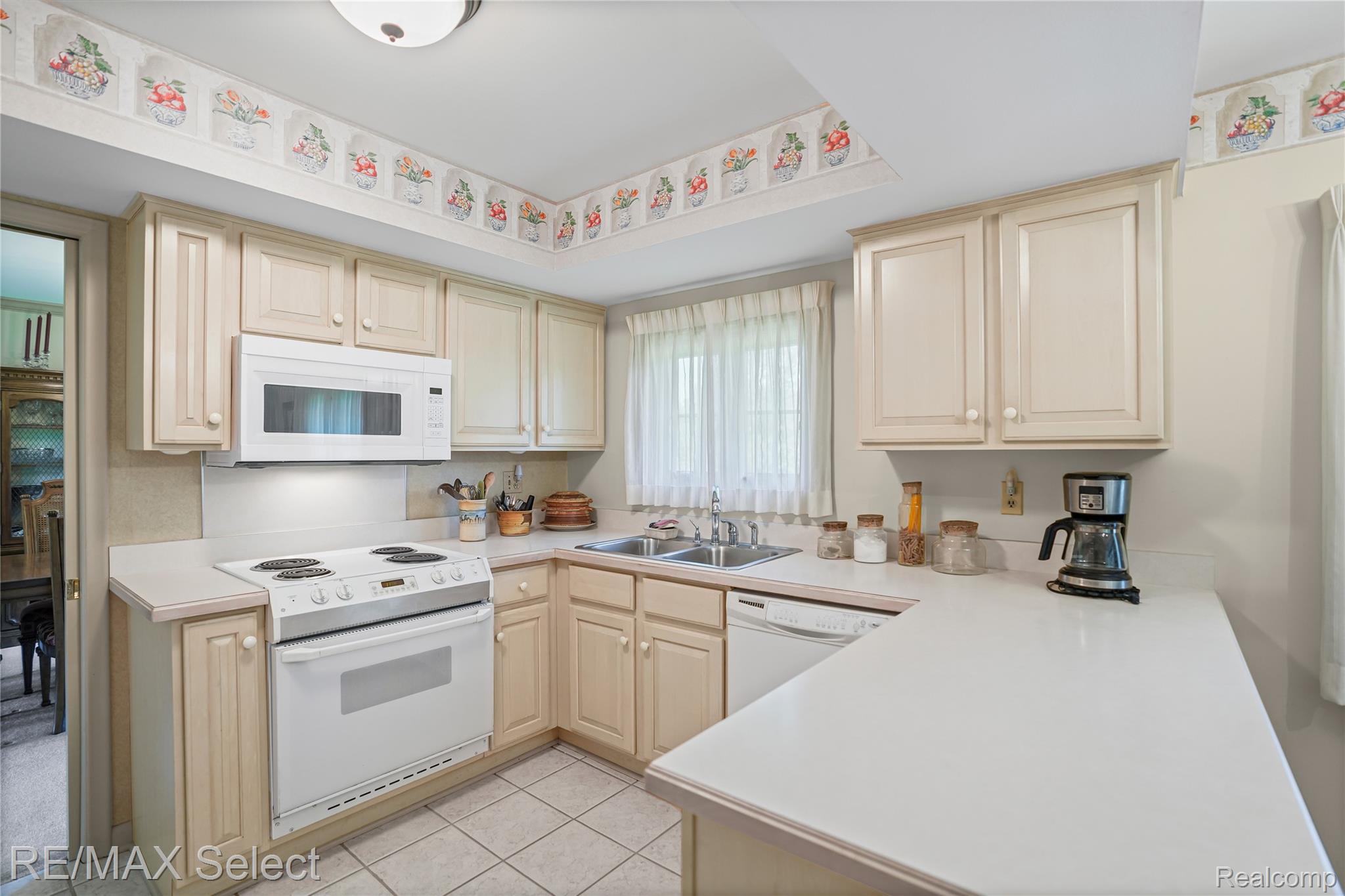 487 Boutell Drive
