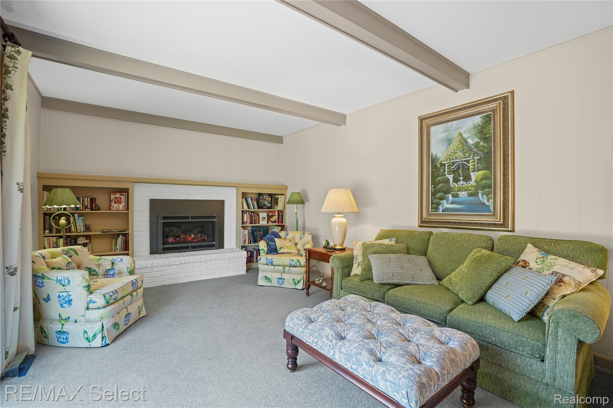 487 Boutell Drive