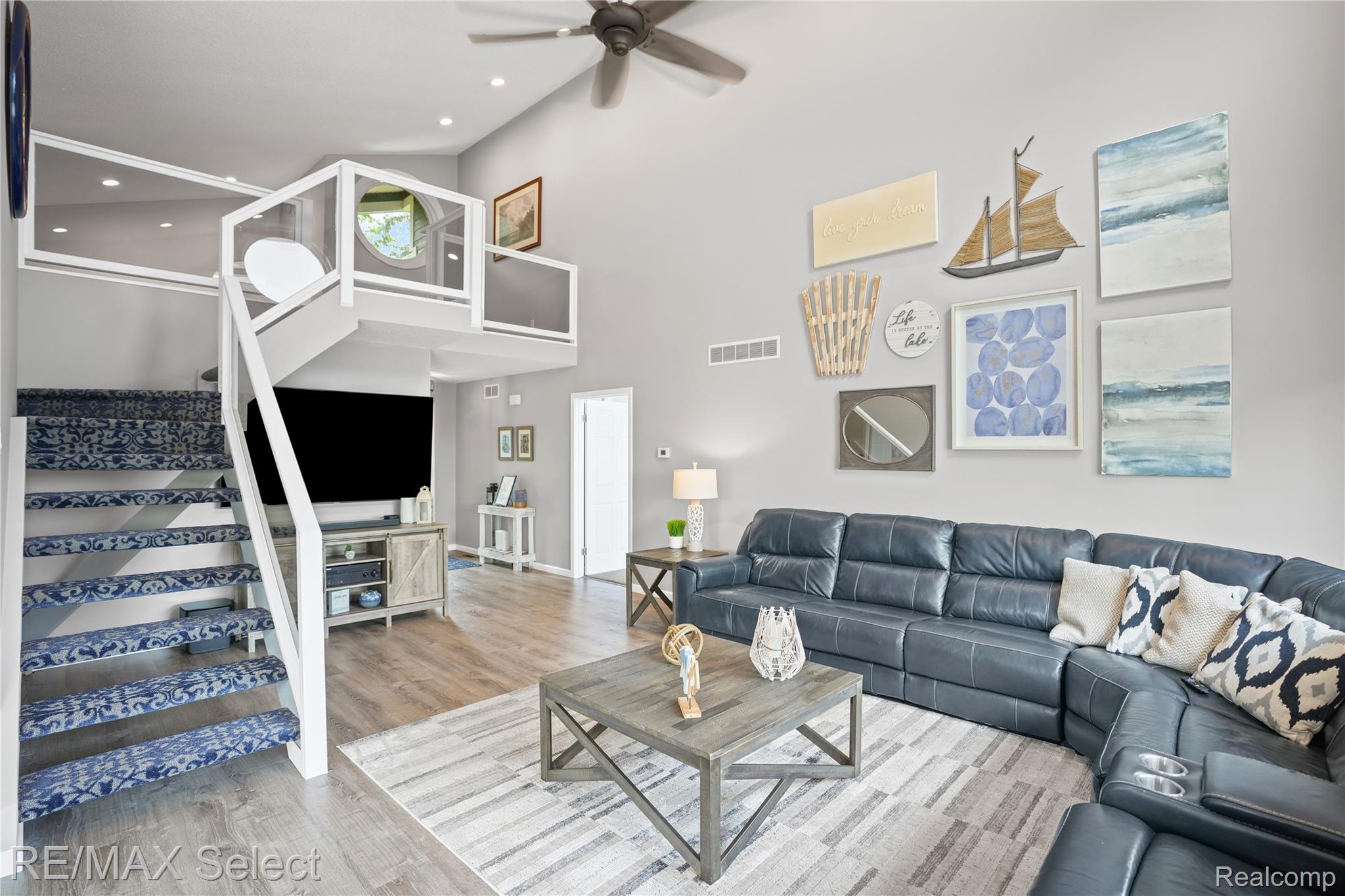 7457 Haviland Beach Drive