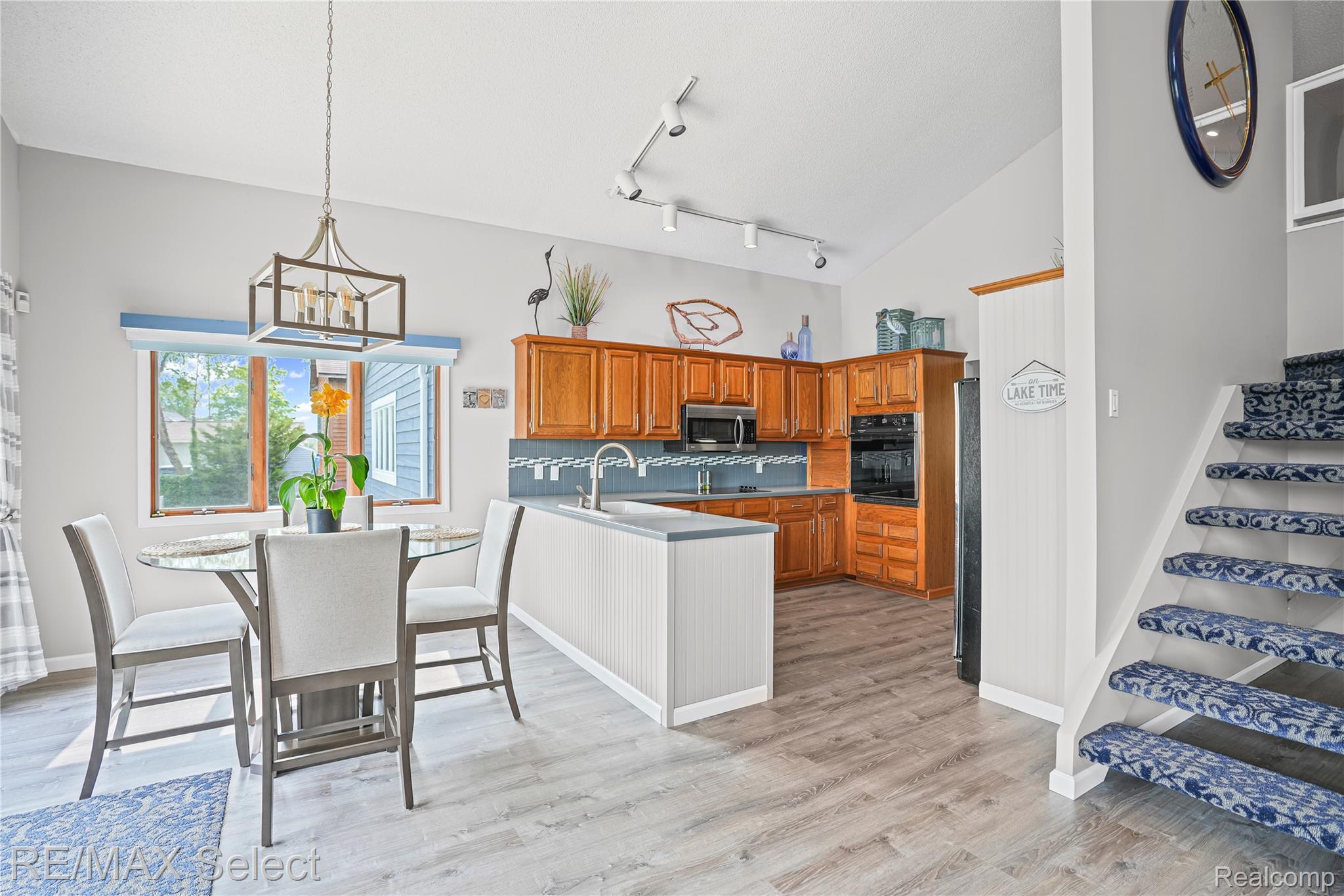 7457 Haviland Beach Drive