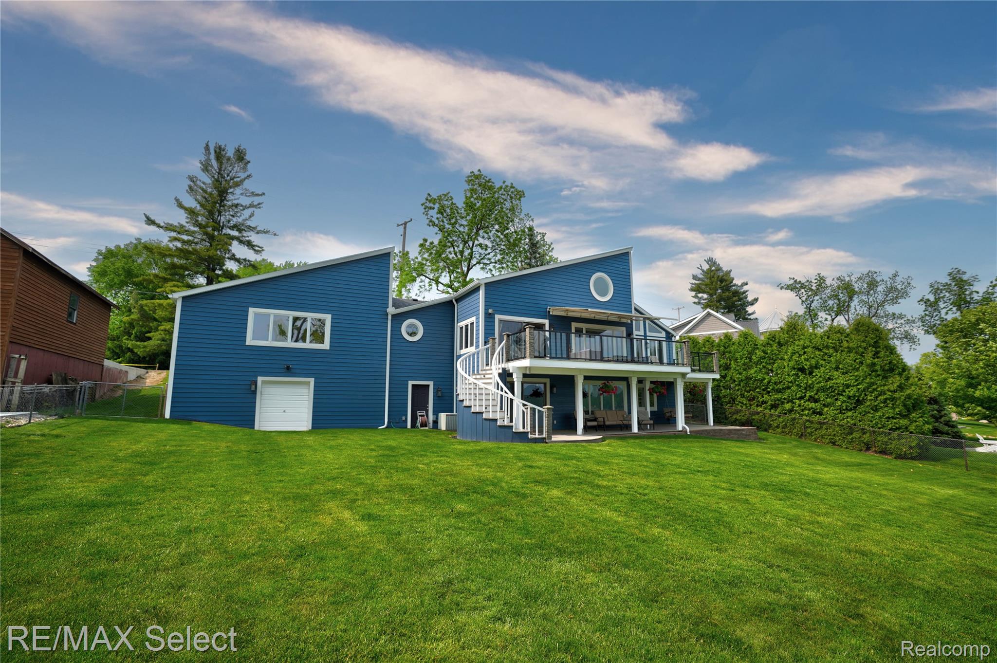 7457 Haviland Beach Drive
