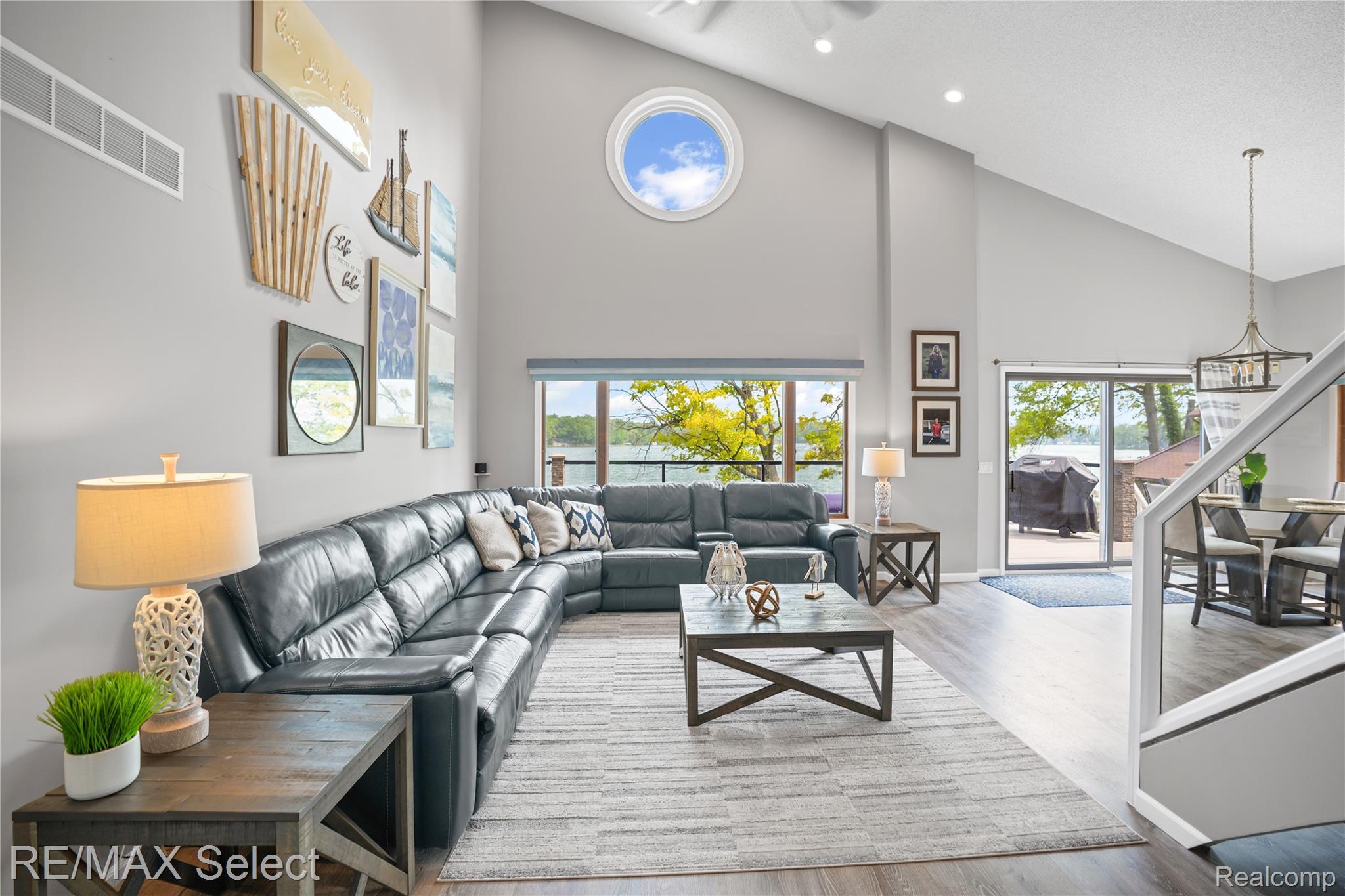 7457 Haviland Beach Drive