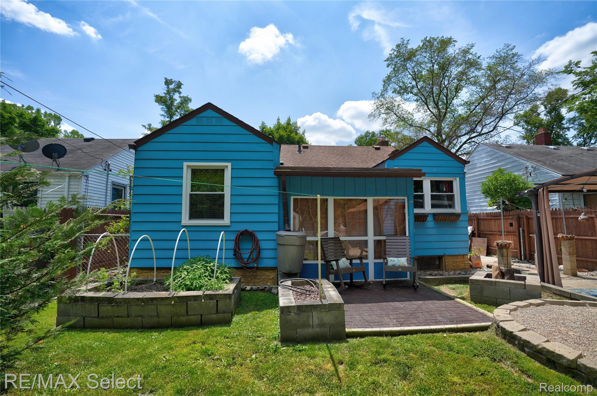 3418 Gratiot Avenue