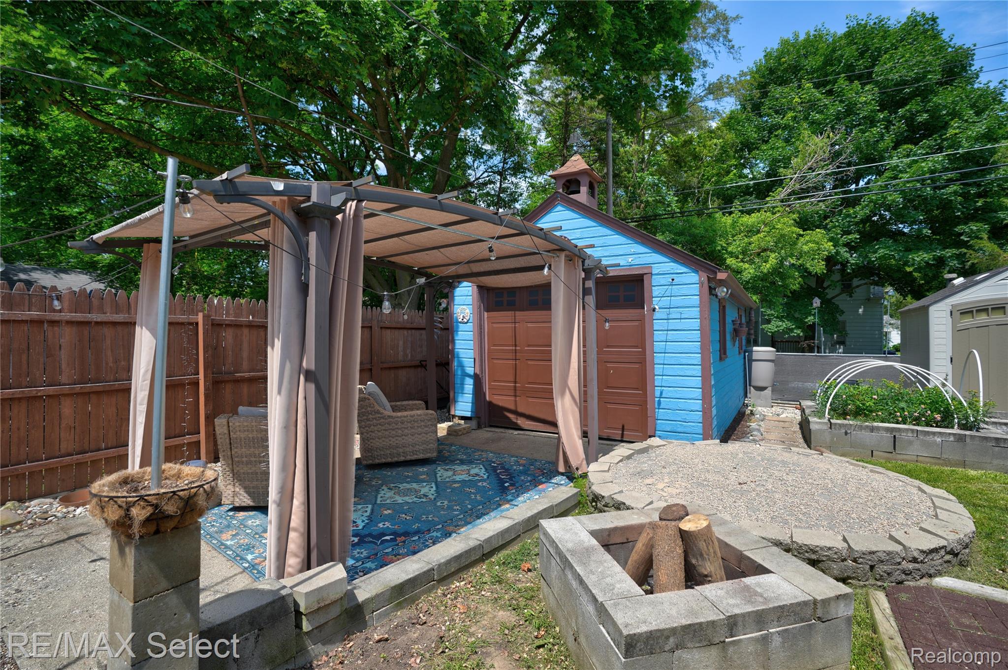 3418 Gratiot Avenue