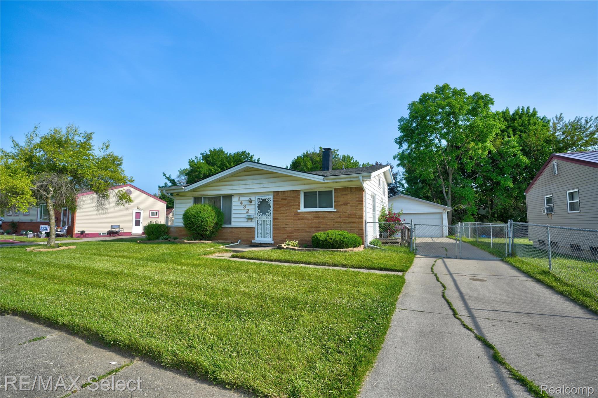 1432 Charwood Road