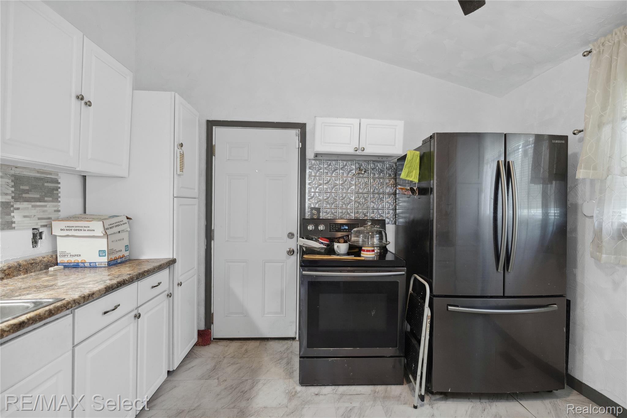 1432 Charwood Road