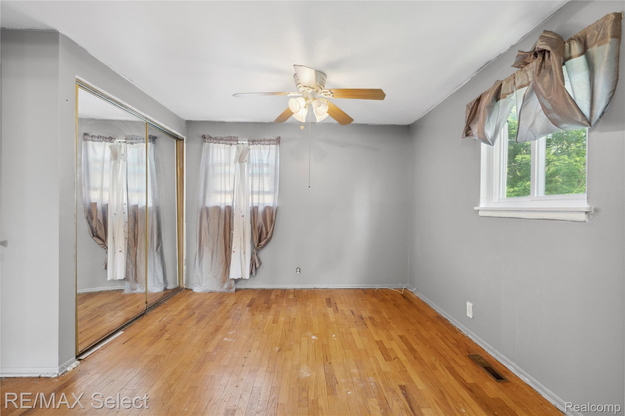 1432 Charwood Road