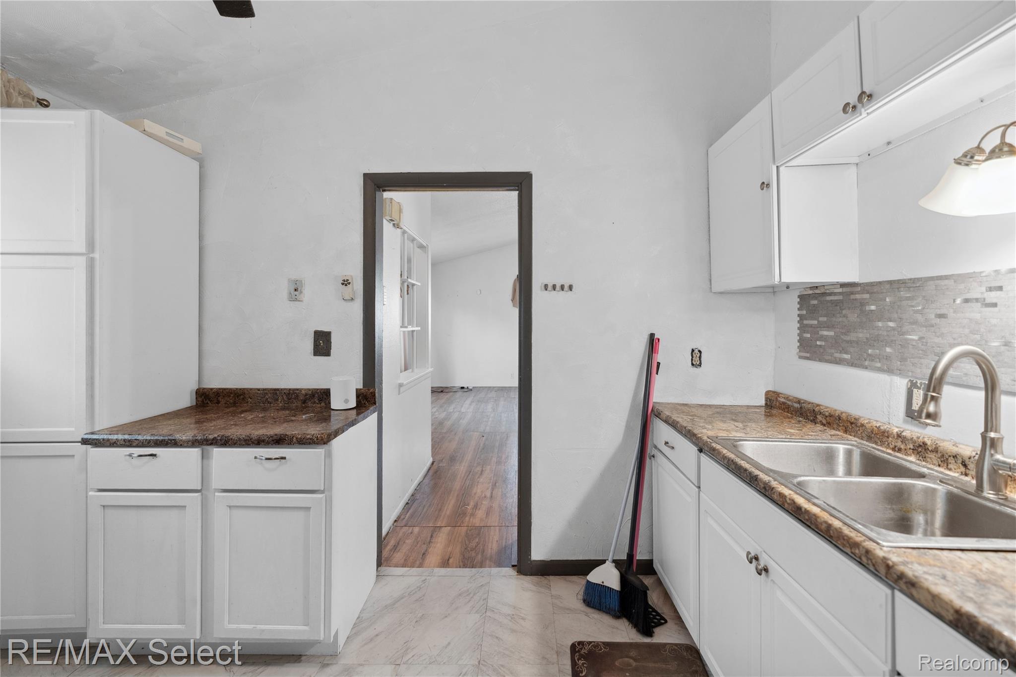 1432 Charwood Road