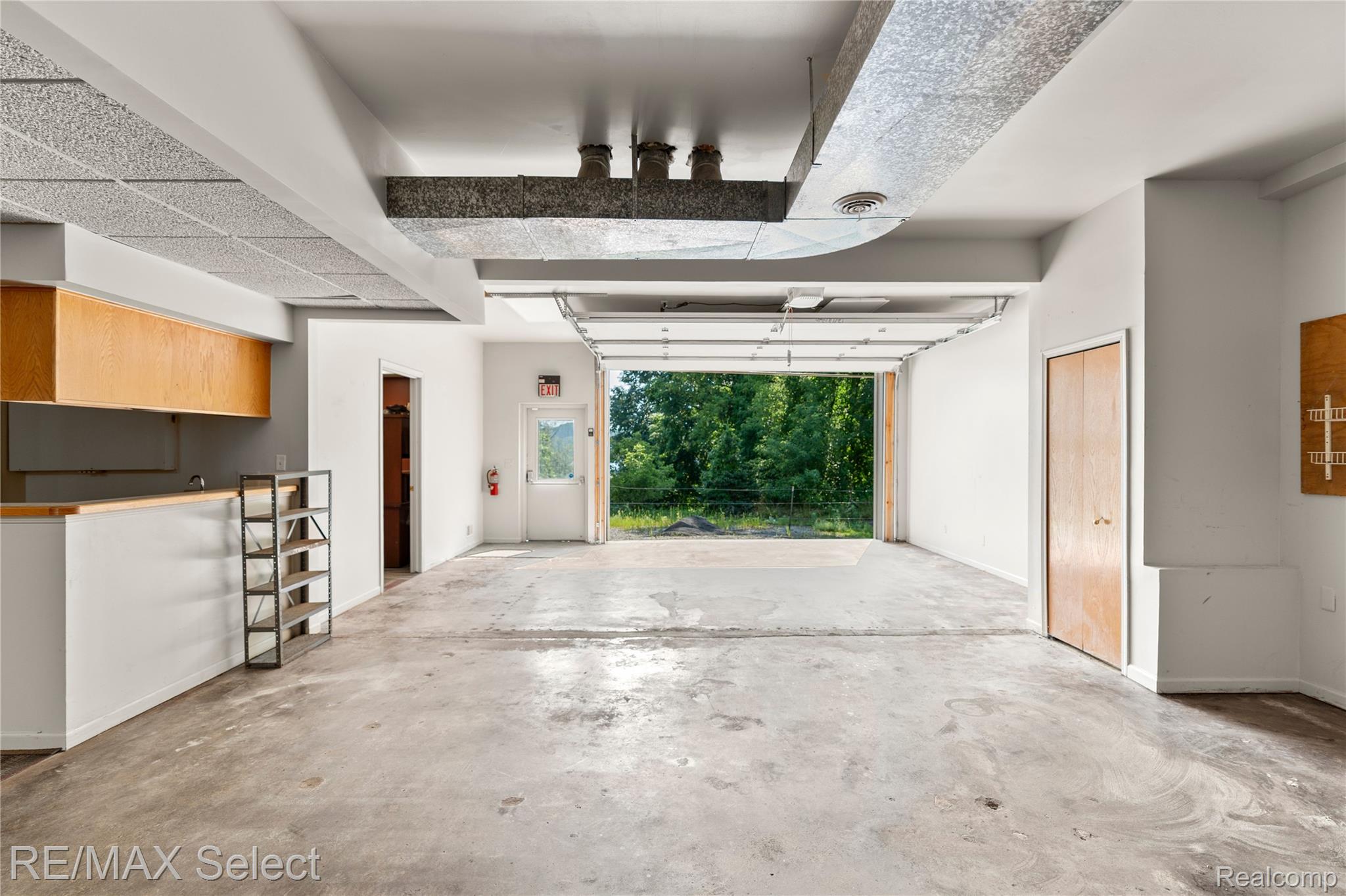 8080 Ortonville Road