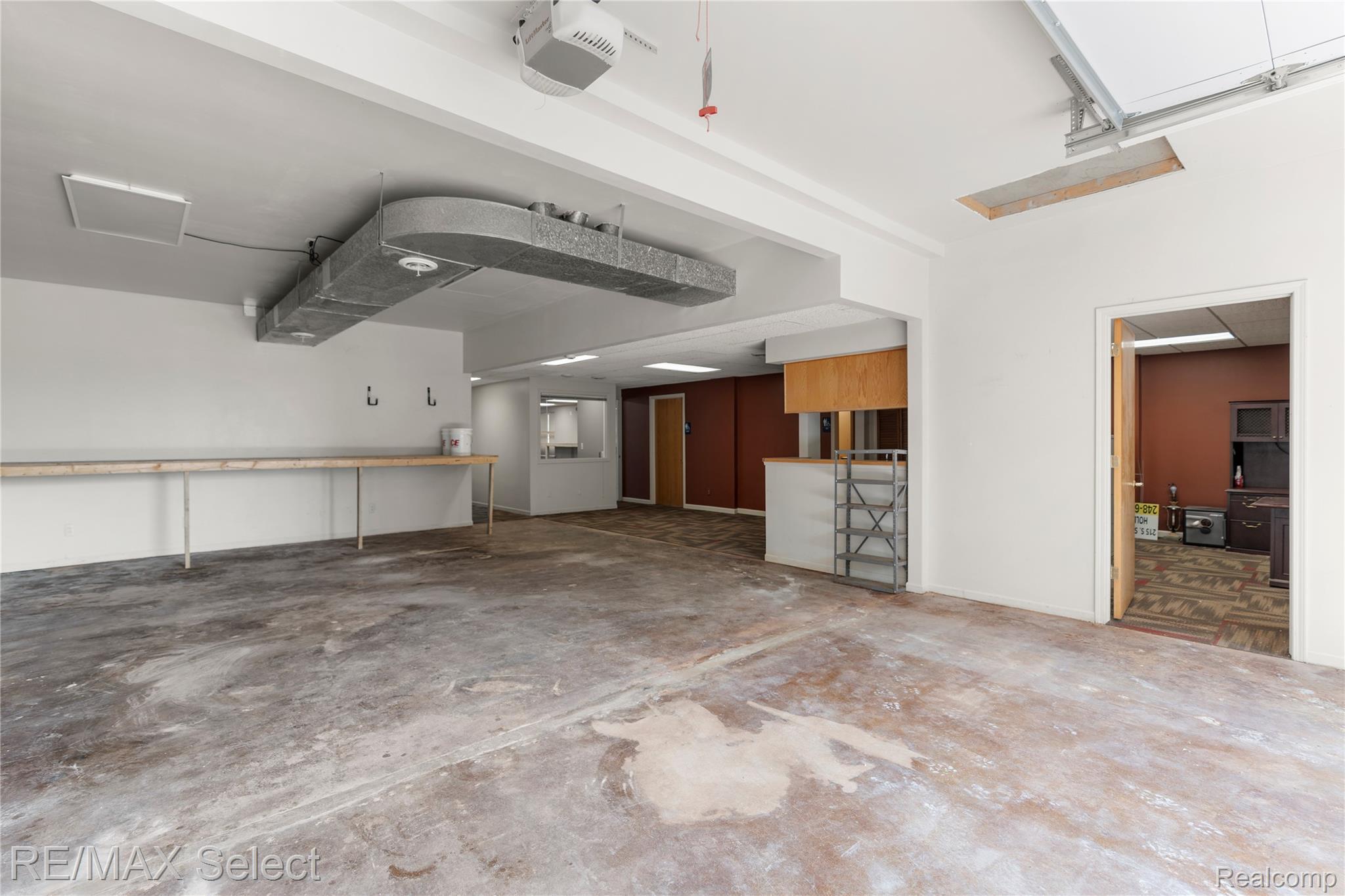 8080 Ortonville Road