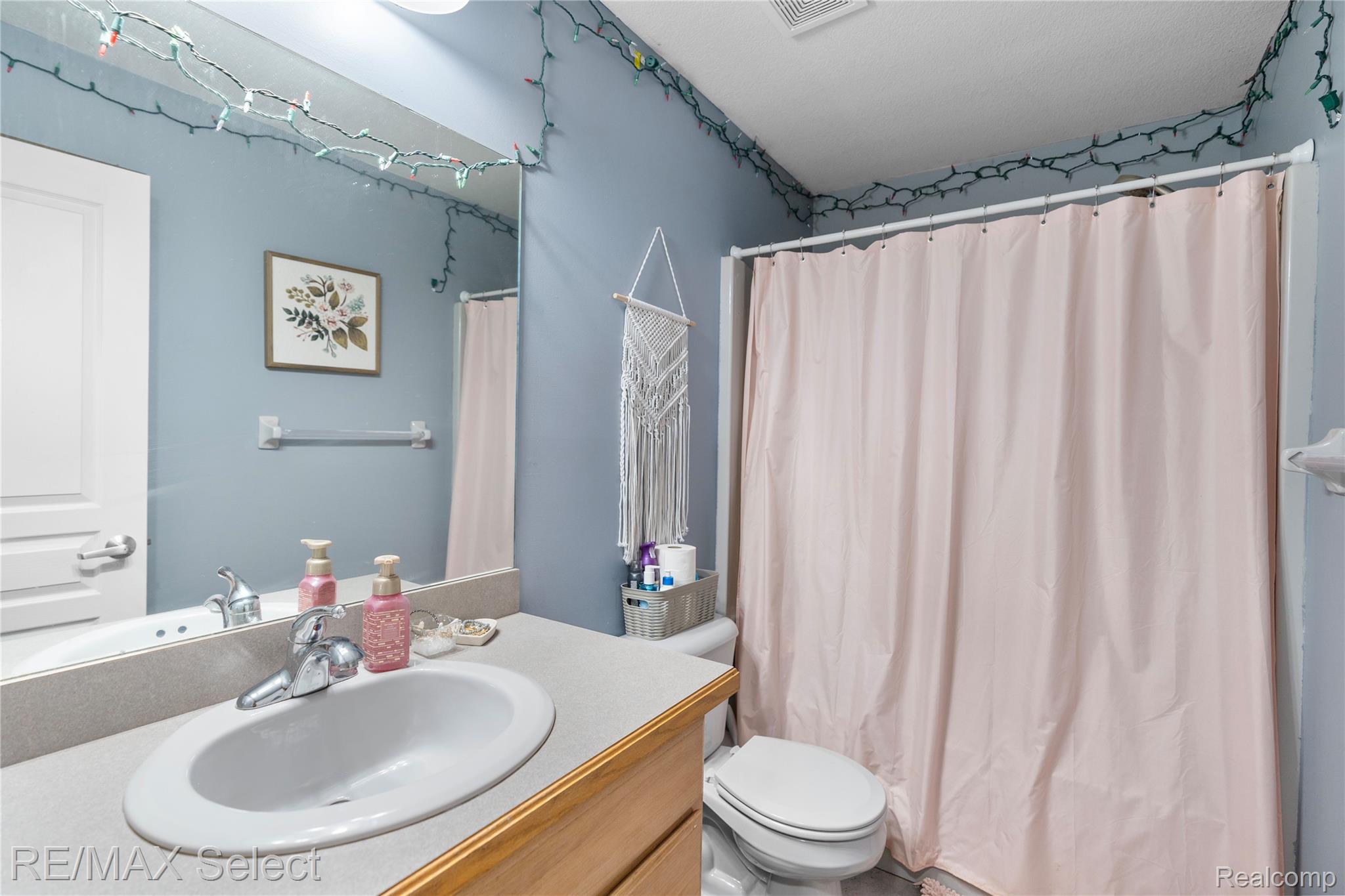 199 BROOKSIDE Drive