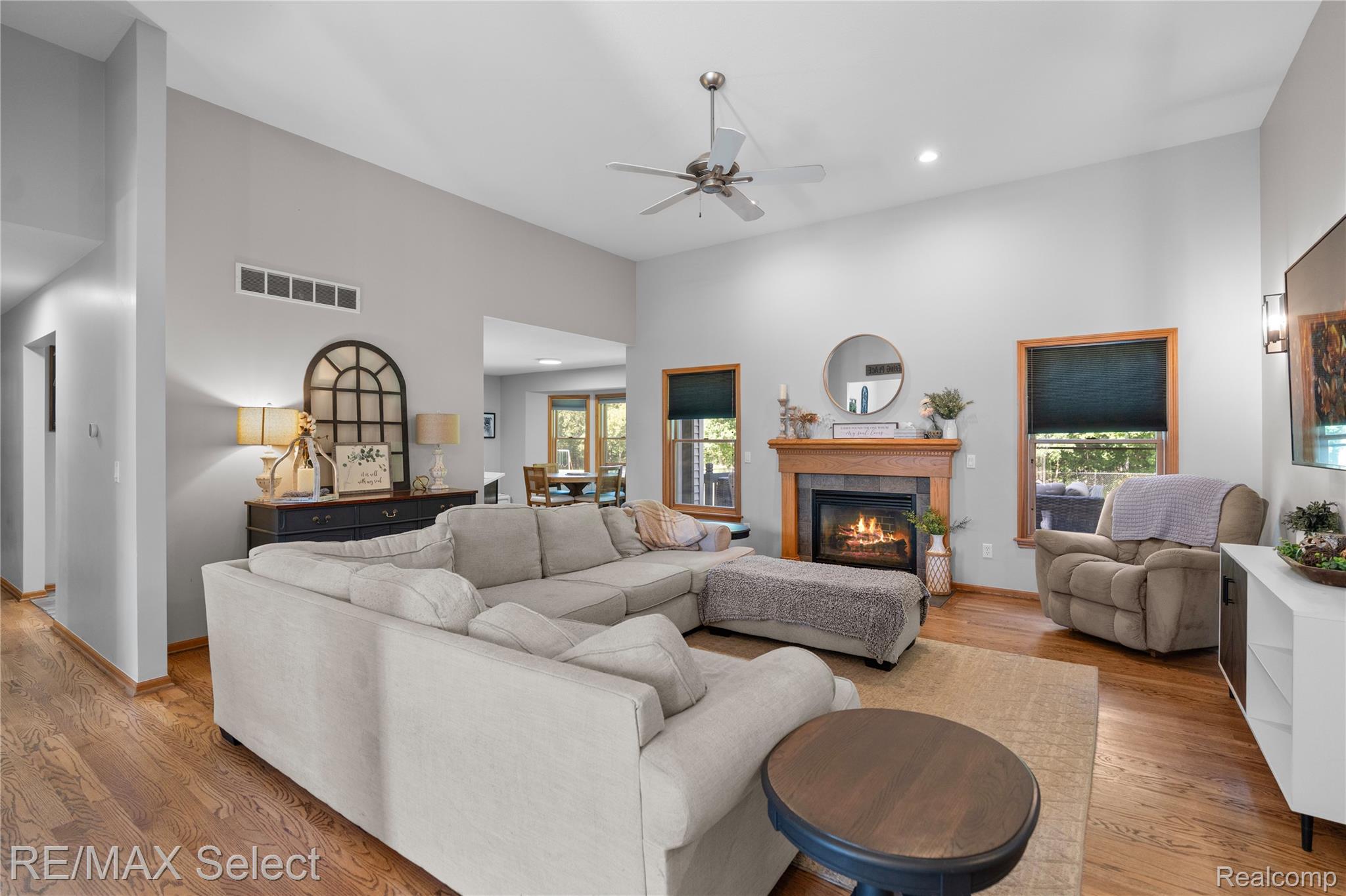199 BROOKSIDE Drive