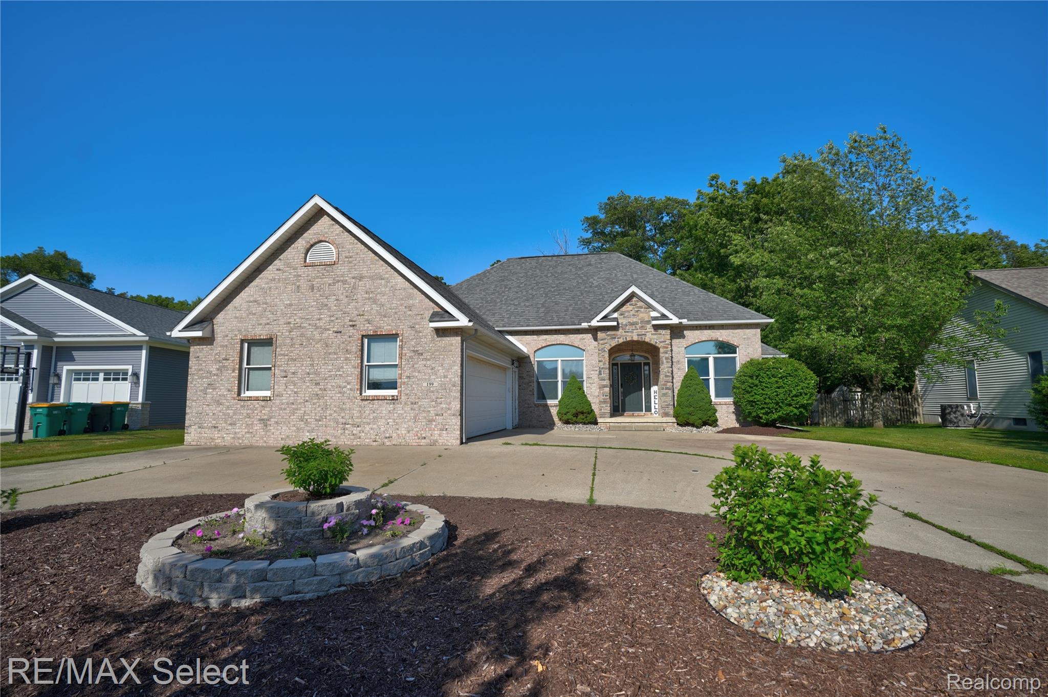 199 BROOKSIDE Drive