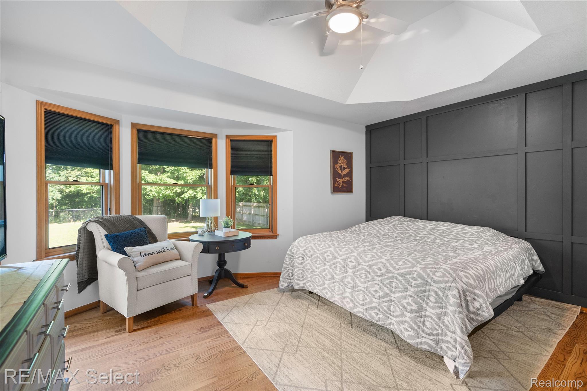 199 BROOKSIDE Drive