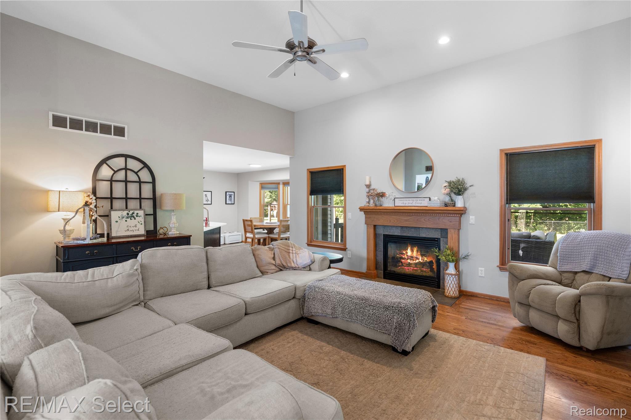 199 BROOKSIDE Drive