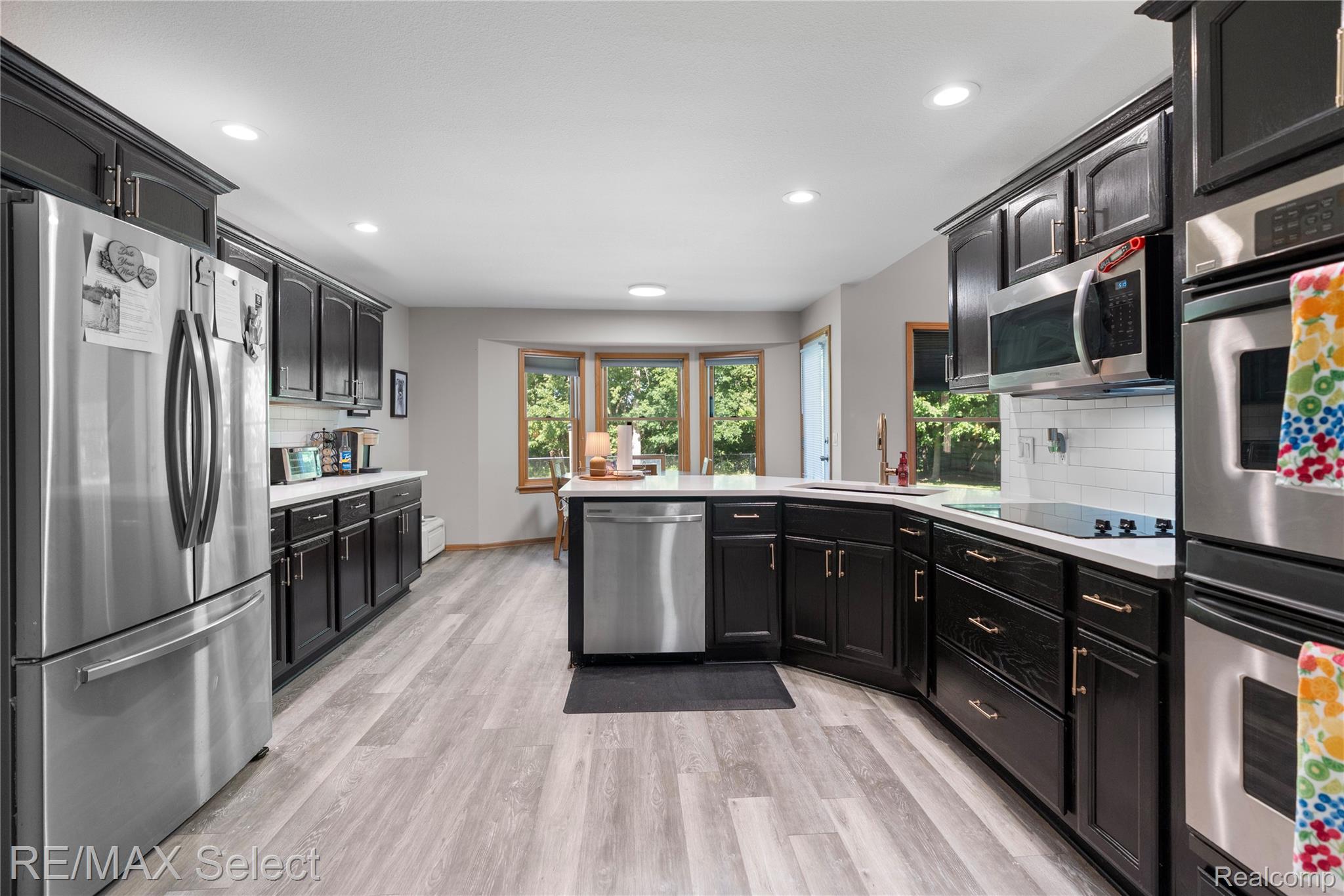 199 BROOKSIDE Drive