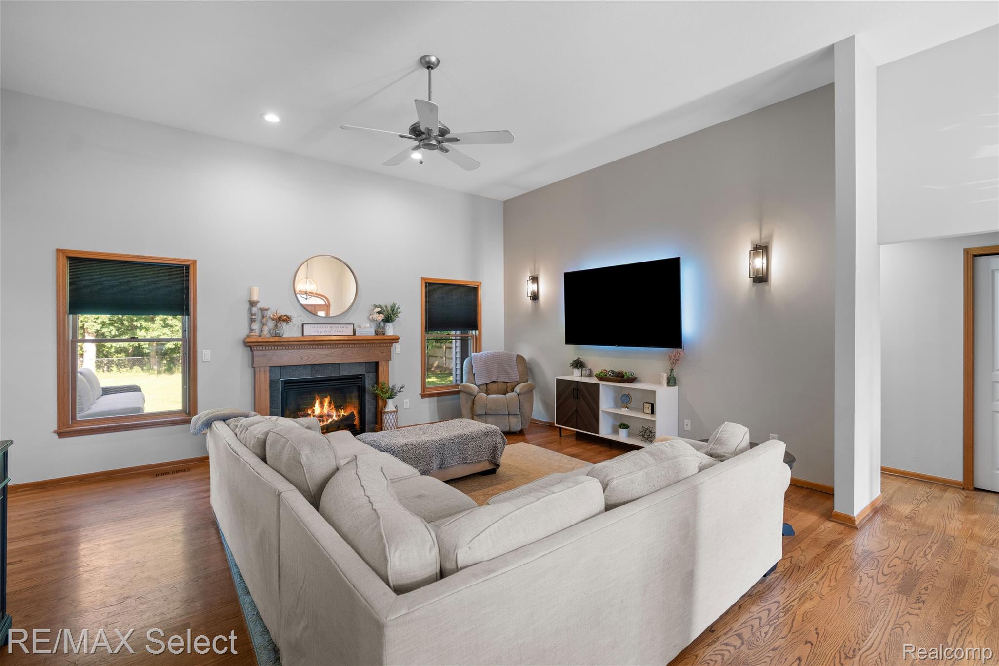 199 BROOKSIDE Drive