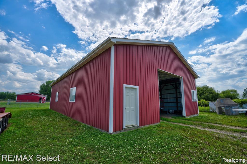 9215 W Grand Blanc Road