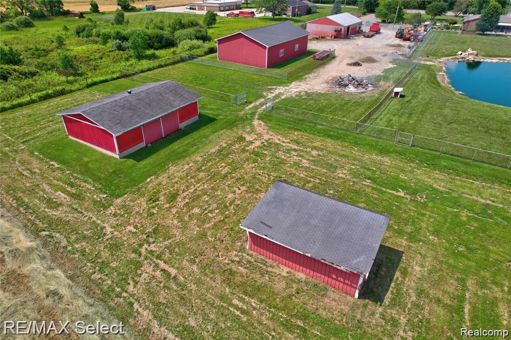 9215 W Grand Blanc Road