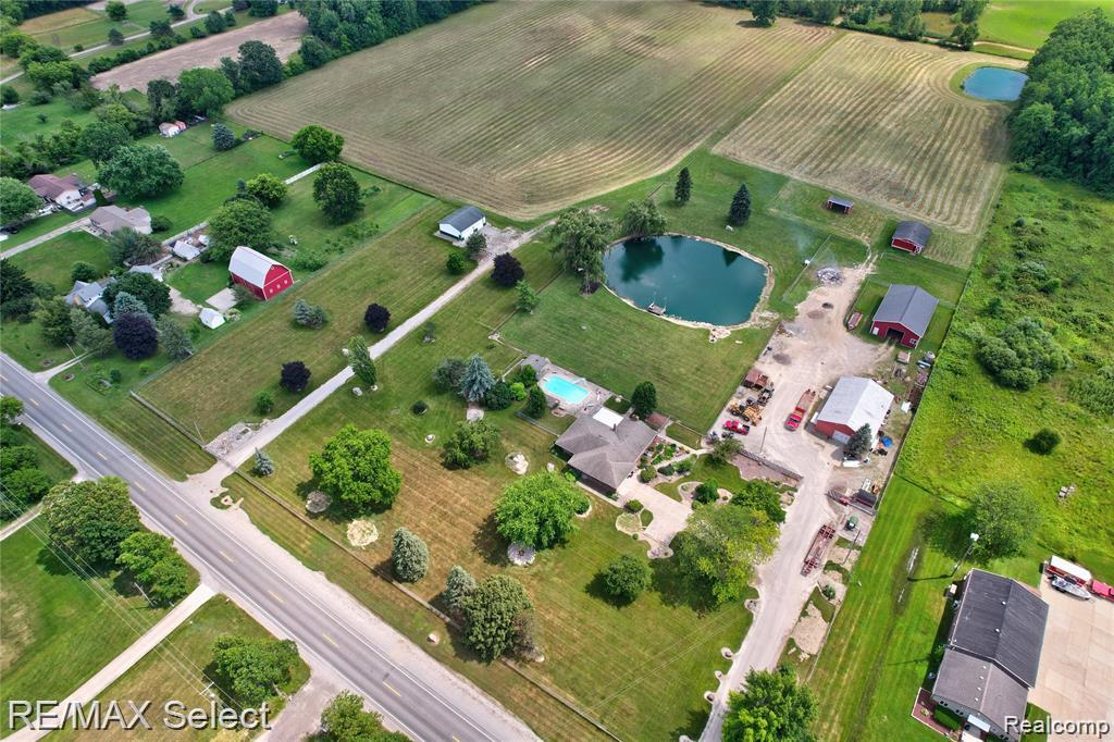 9215 W Grand Blanc Road