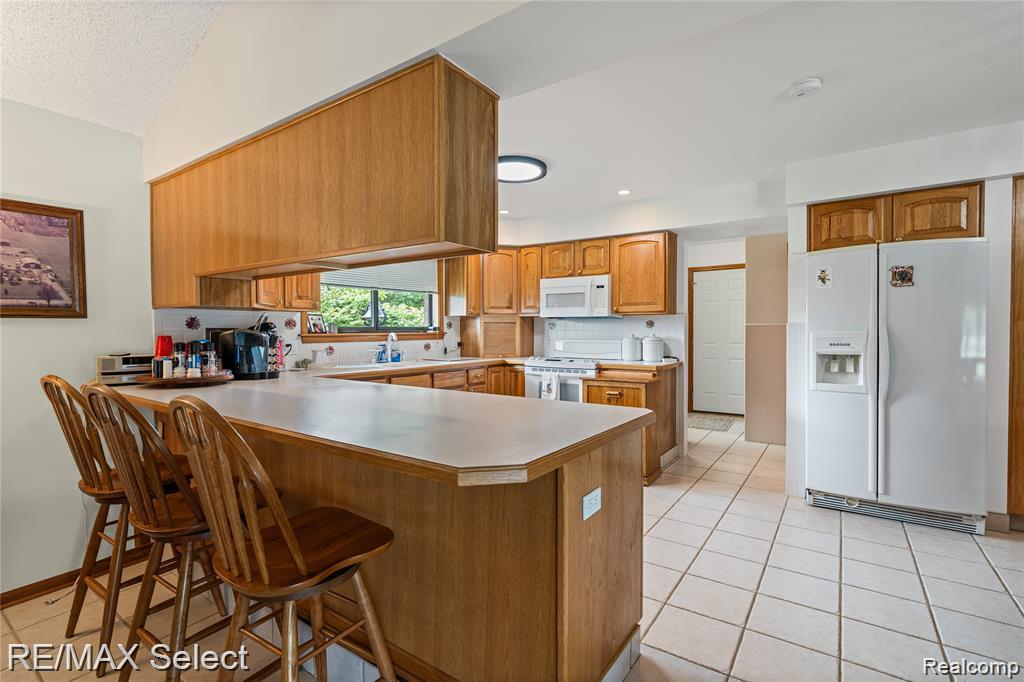 9215 W Grand Blanc Road