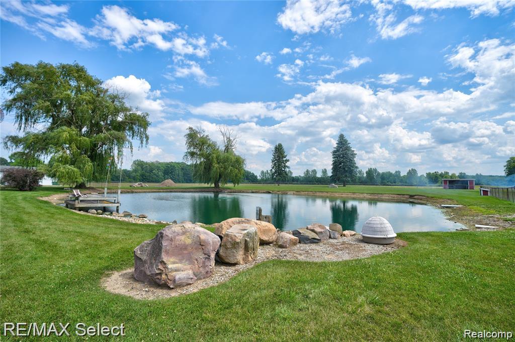 9215 W Grand Blanc Road