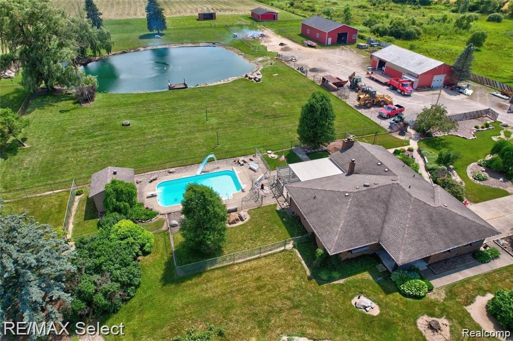 9215 W Grand Blanc Road
