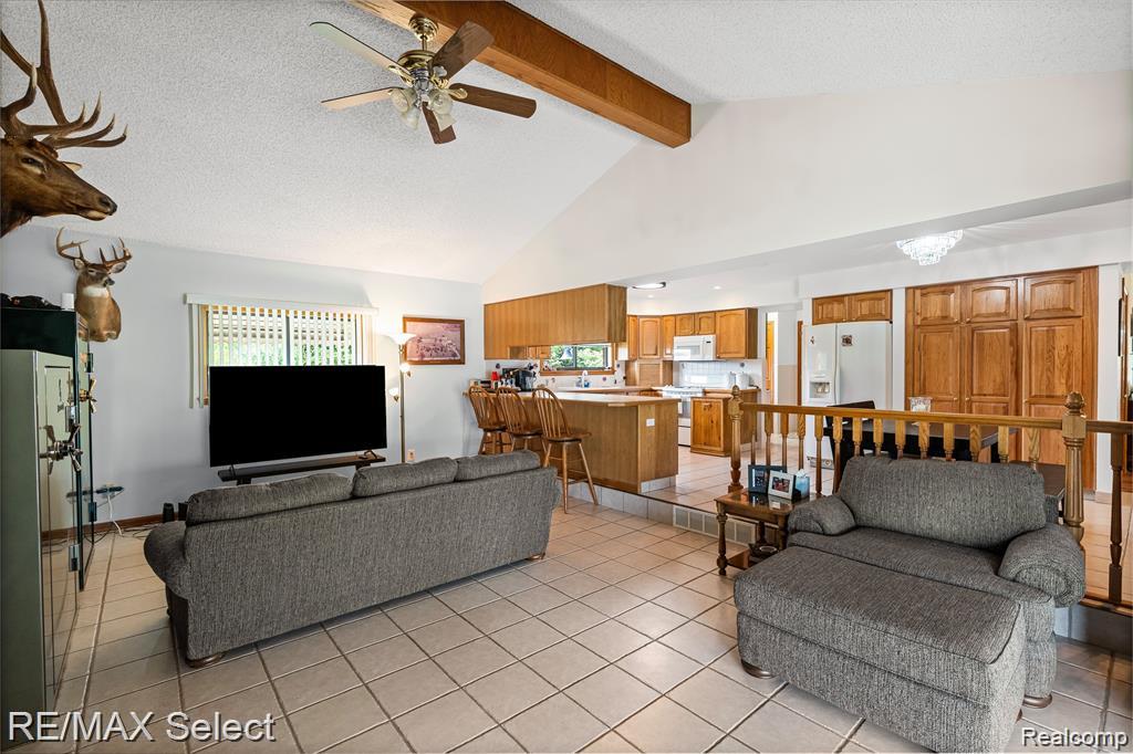 9215 W Grand Blanc Road