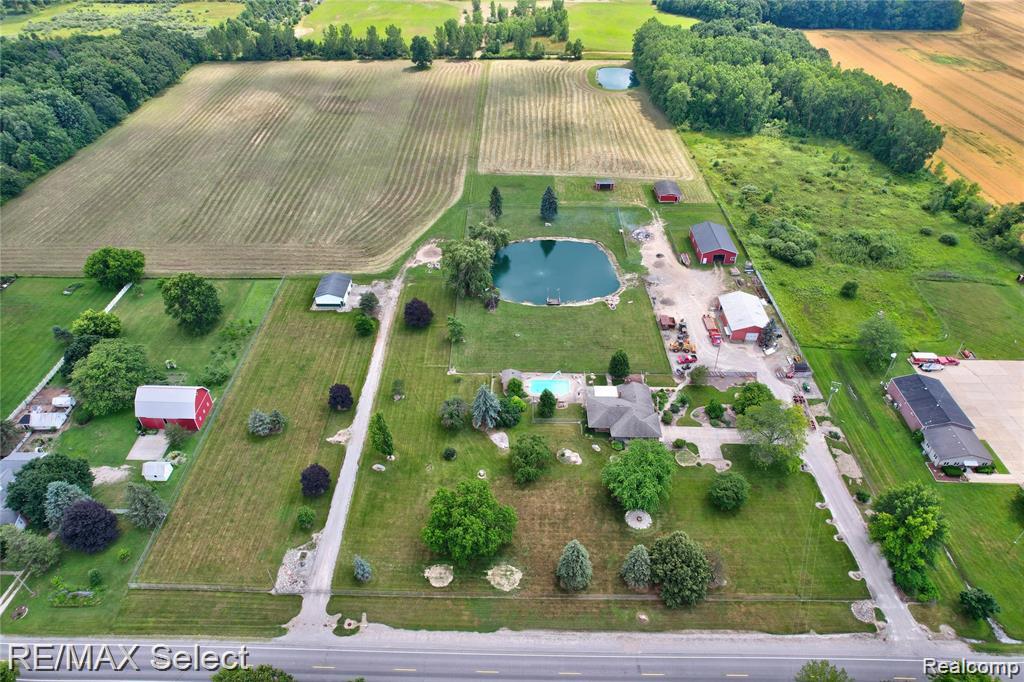 9215 W Grand Blanc Road