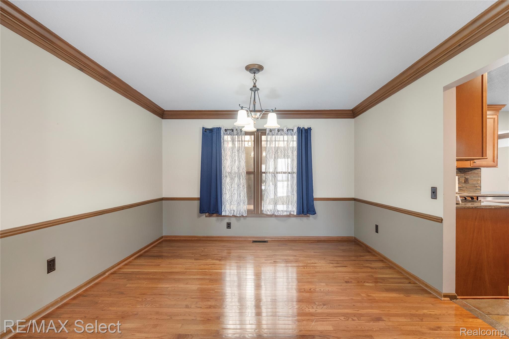 1320 Kings Carriage Road