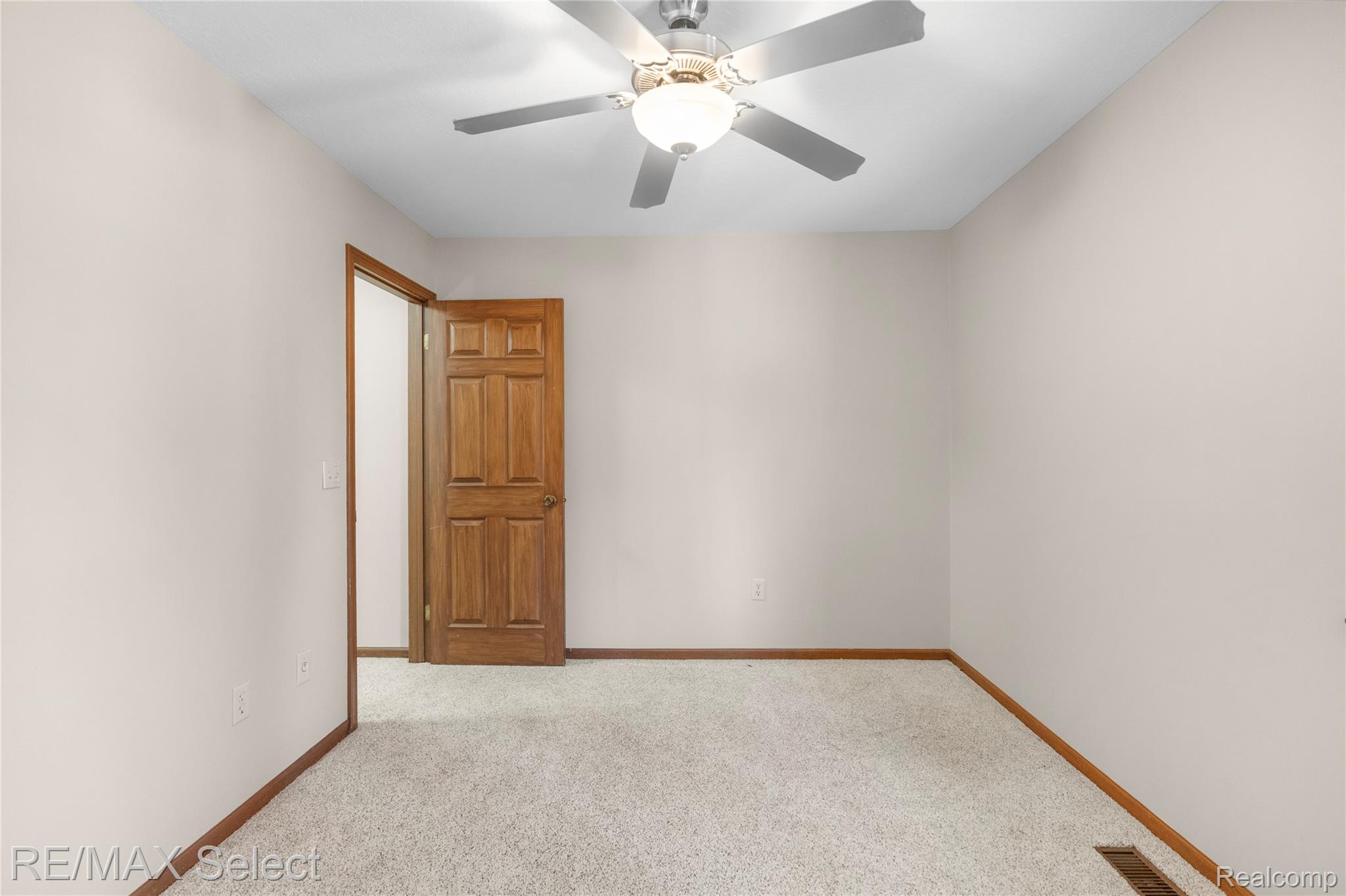 1320 Kings Carriage Road