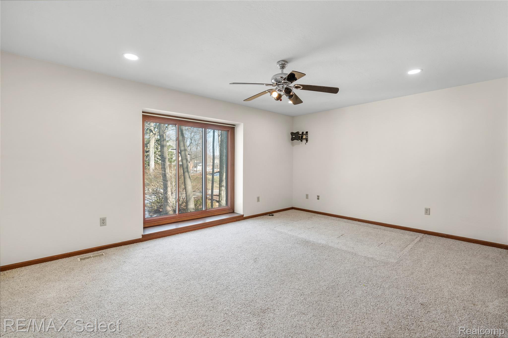 1320 Kings Carriage Road