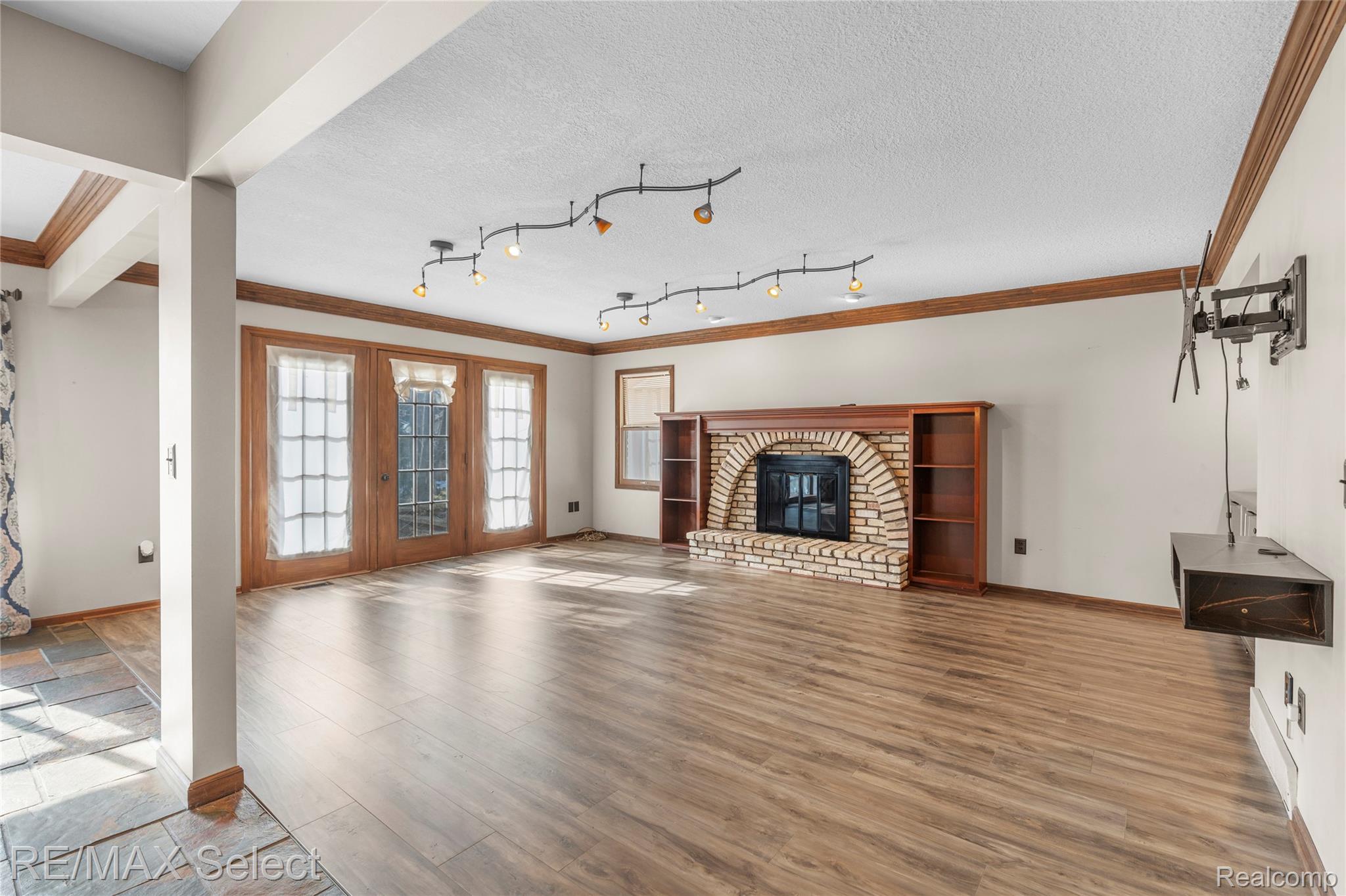 1320 Kings Carriage Road