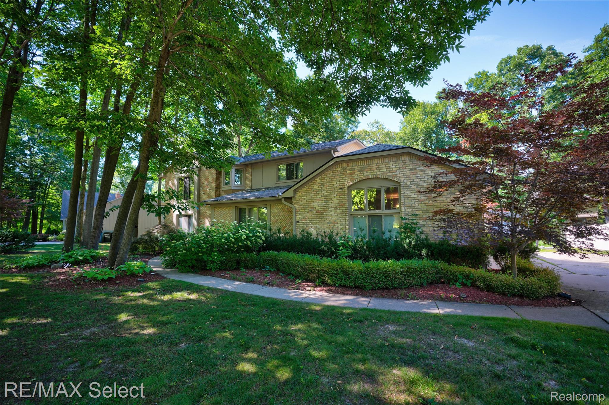 1320 Kings Carriage Road