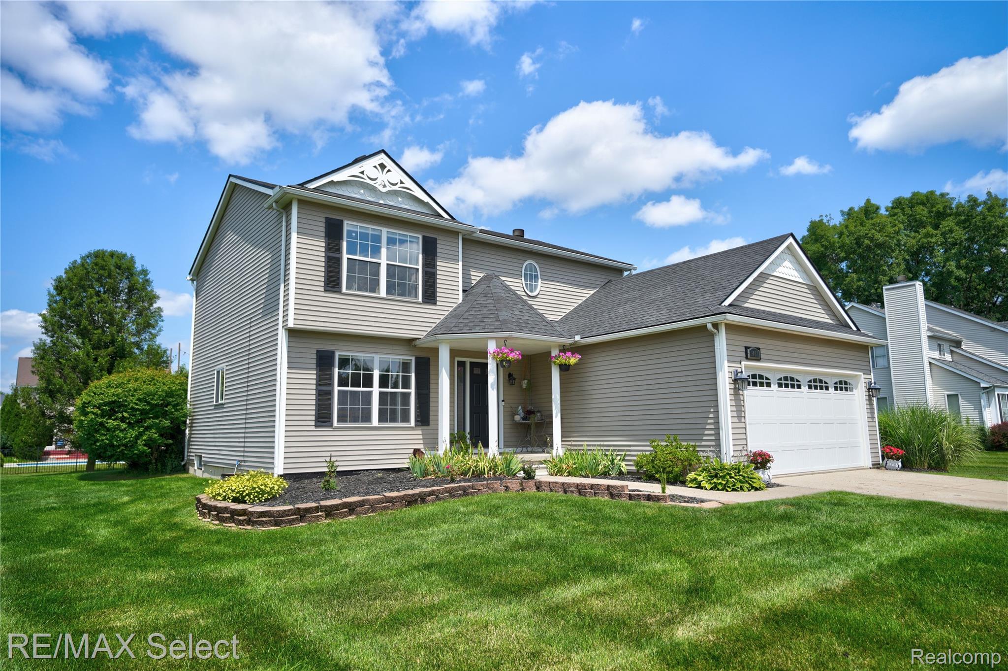 1467 Manistee Drive