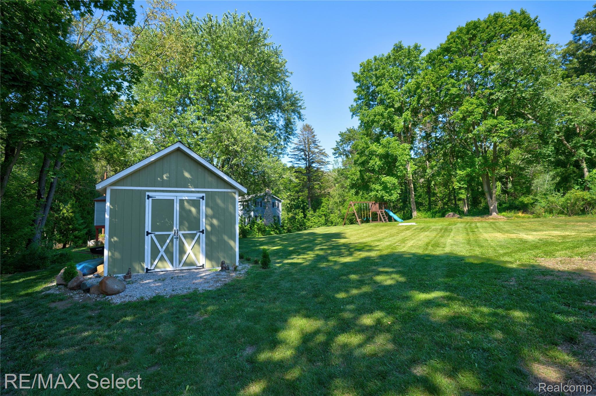 2456 N Tipsico Lake Road