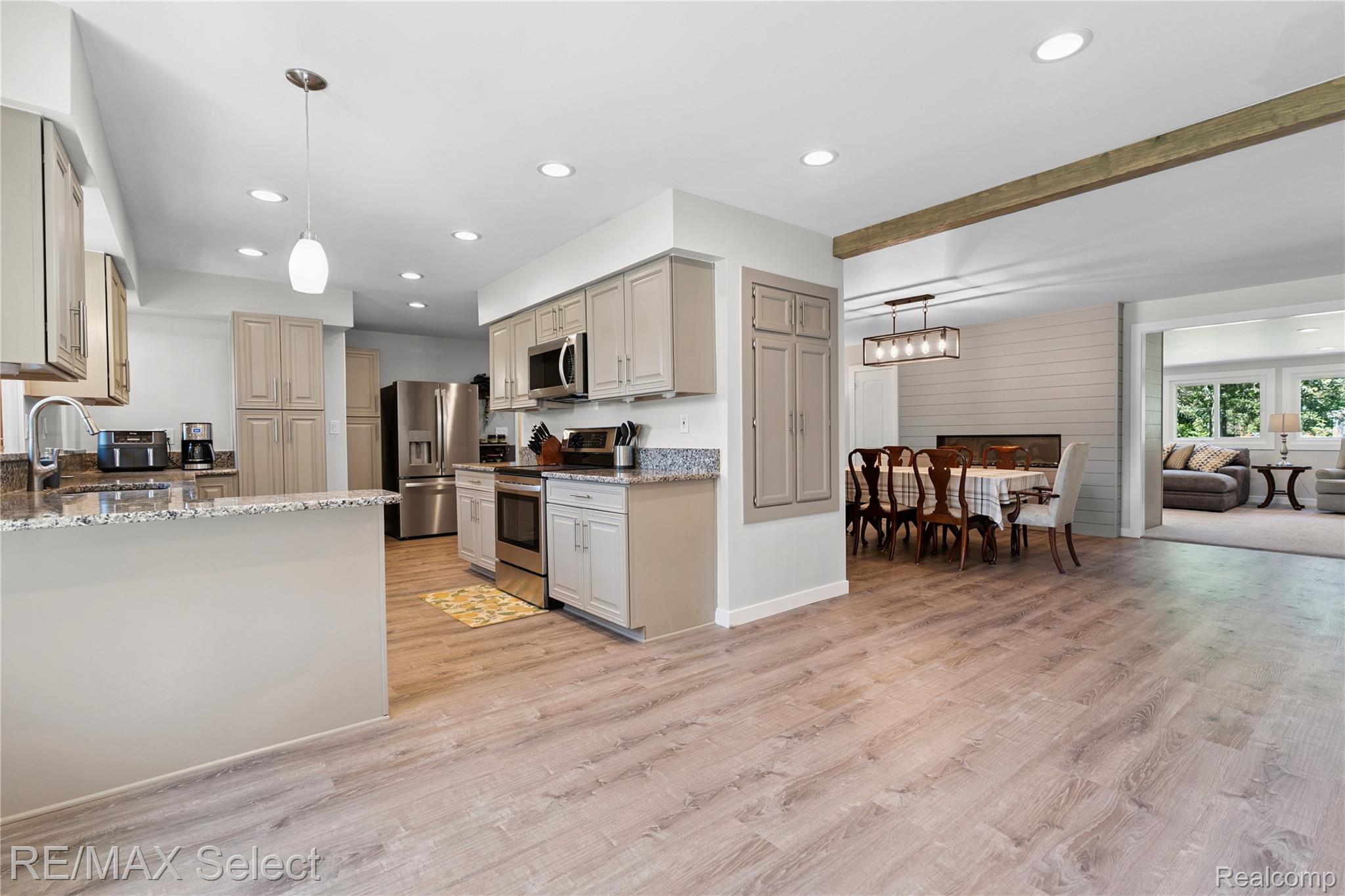 2456 N Tipsico Lake Road
