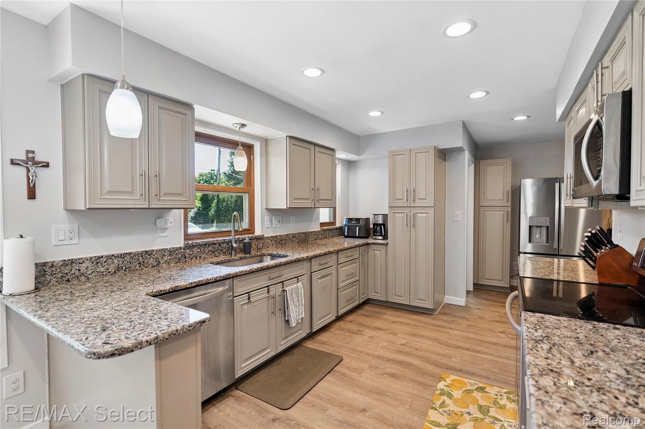 2456 N Tipsico Lake Road