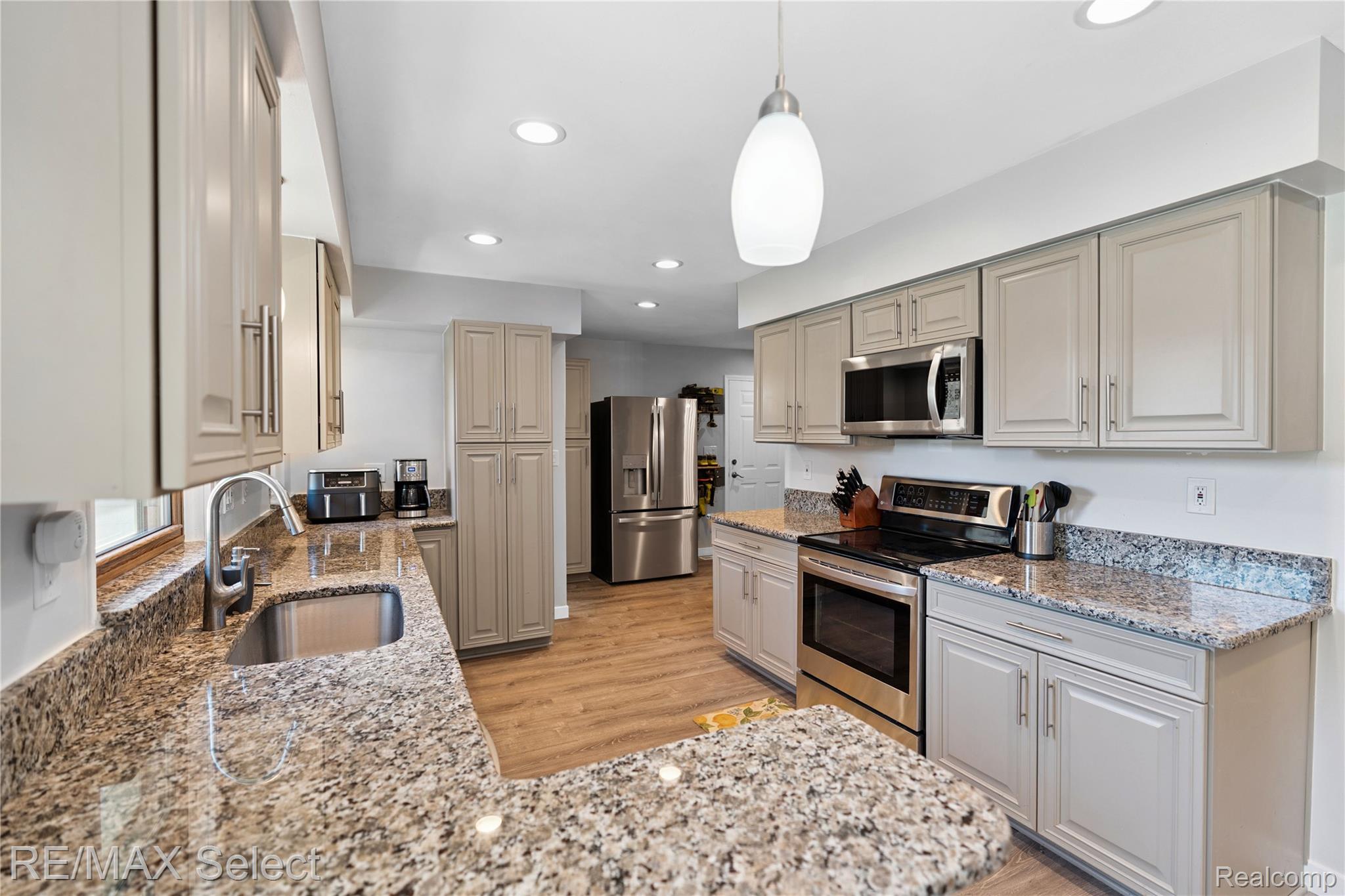 2456 N Tipsico Lake Road