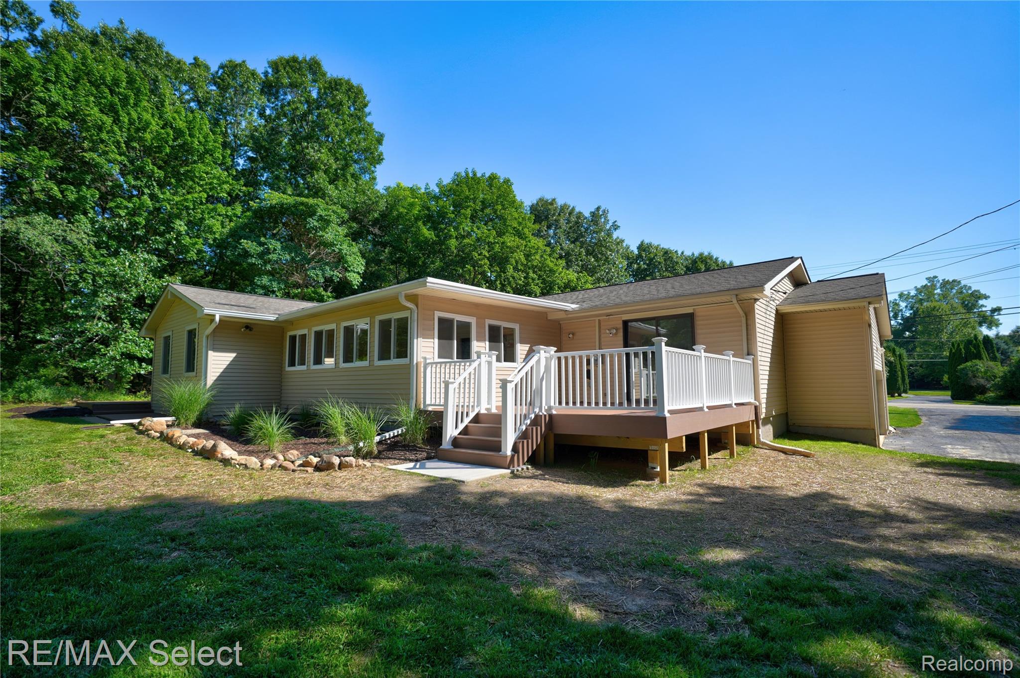 2456 N Tipsico Lake Road