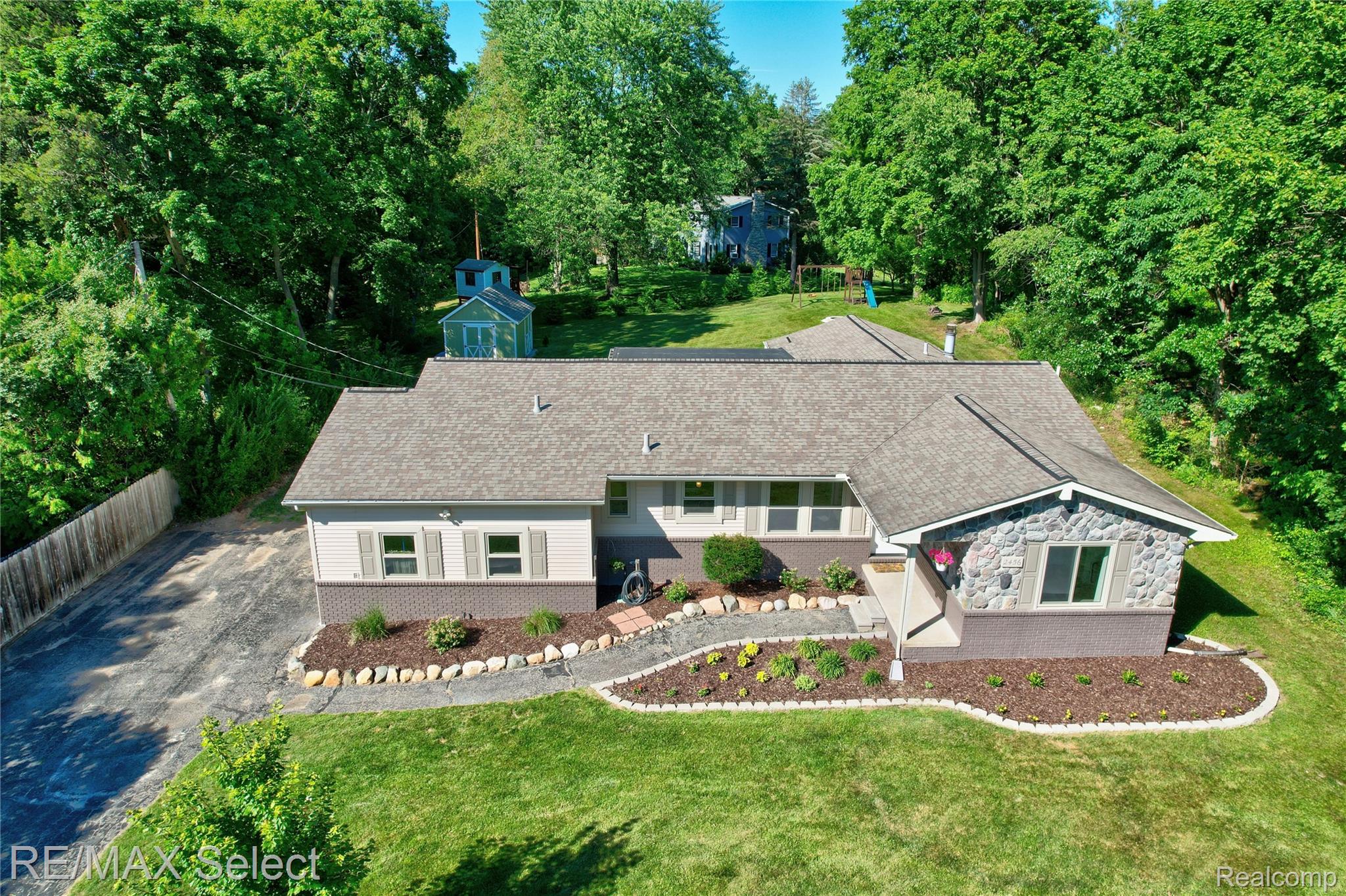 2456 N Tipsico Lake Road
