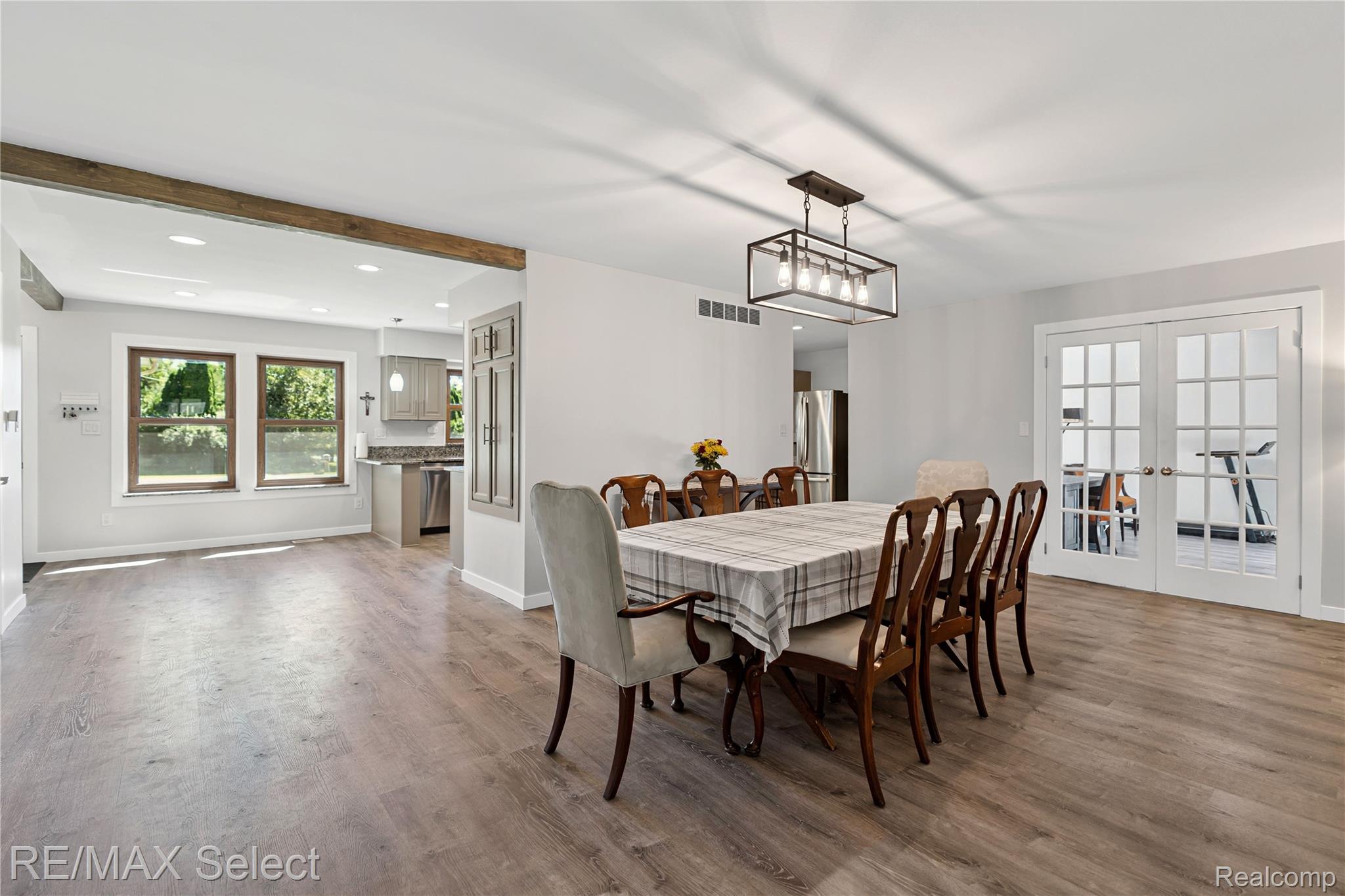2456 N Tipsico Lake Road