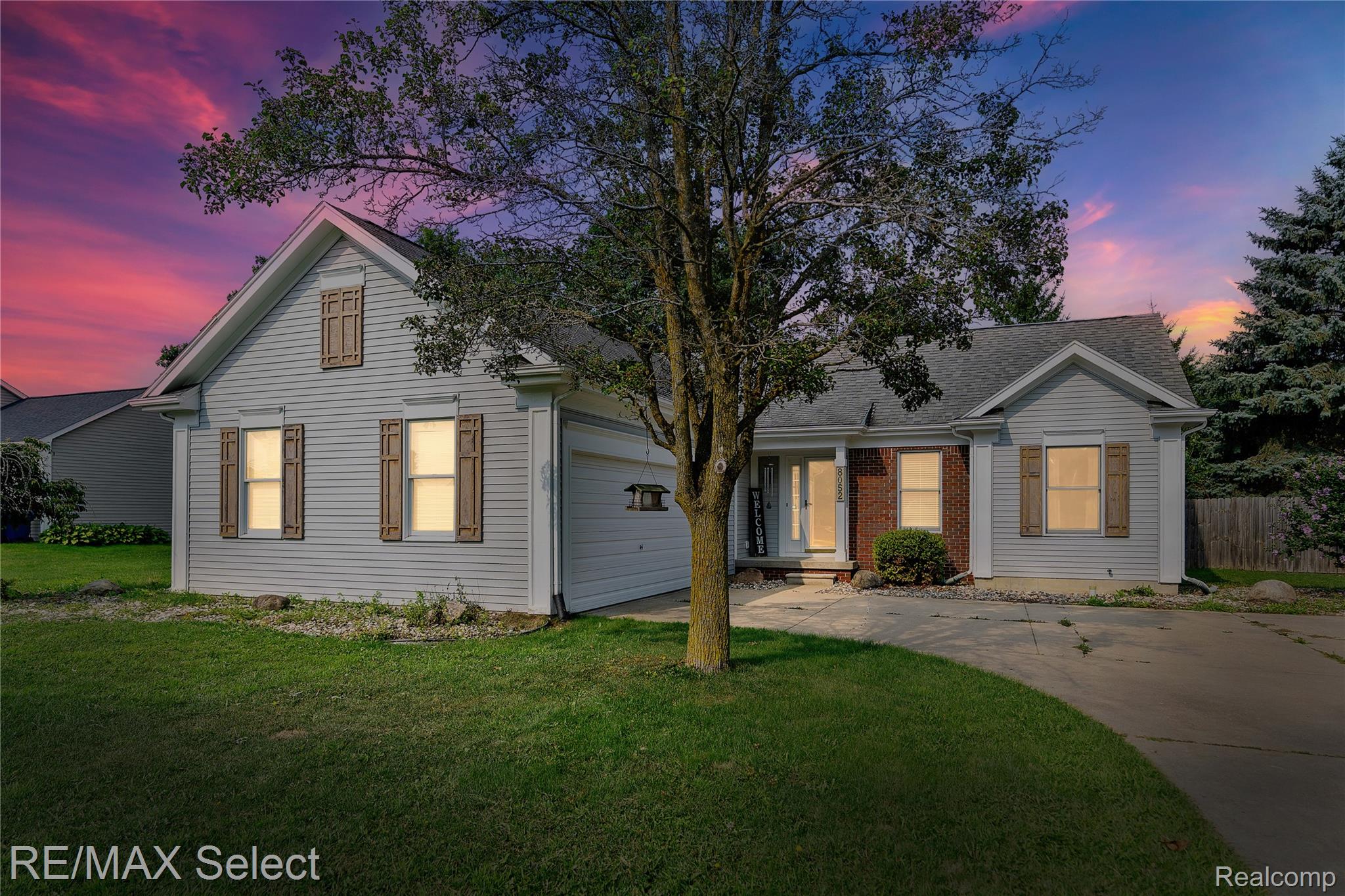 8052 Rose Lane
