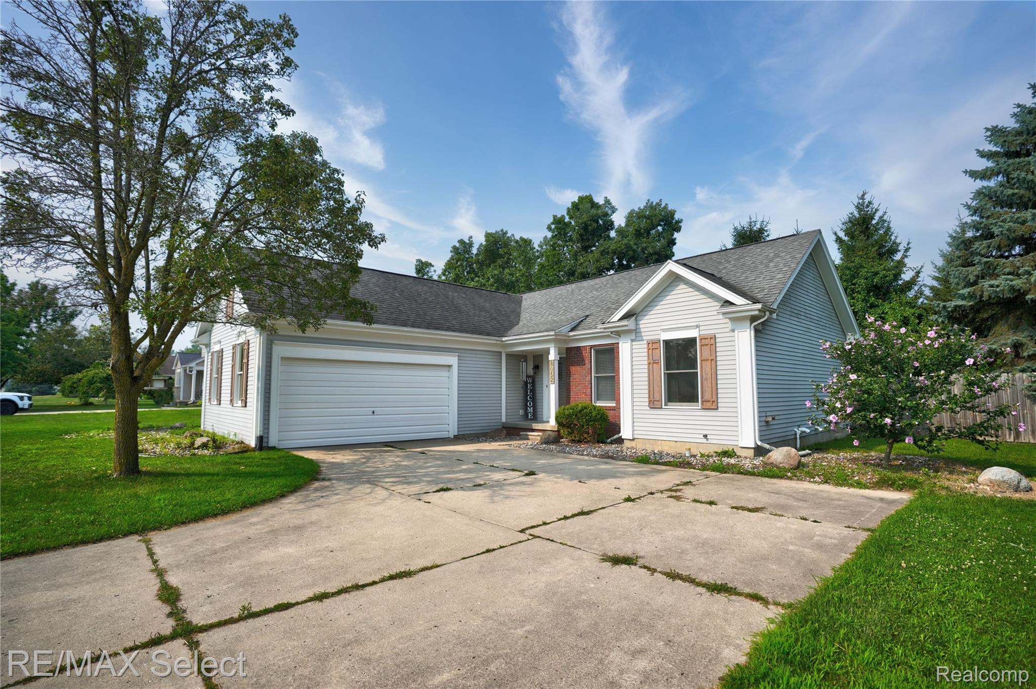 8052 Rose Lane