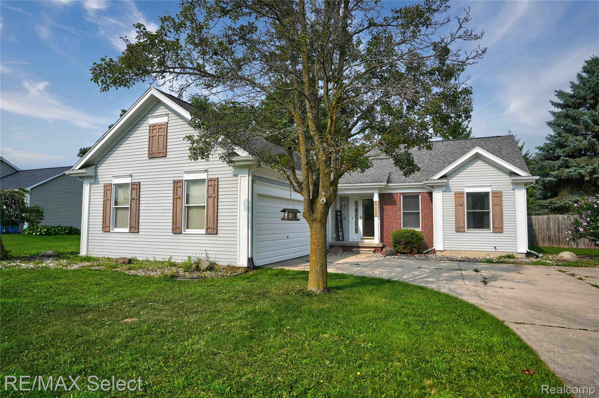 8052 Rose Lane