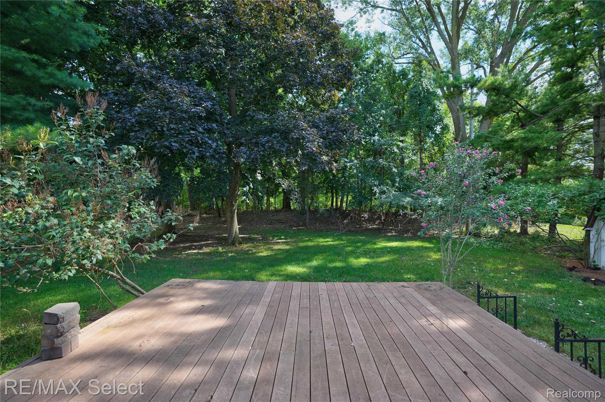 14521 Appletree Lane