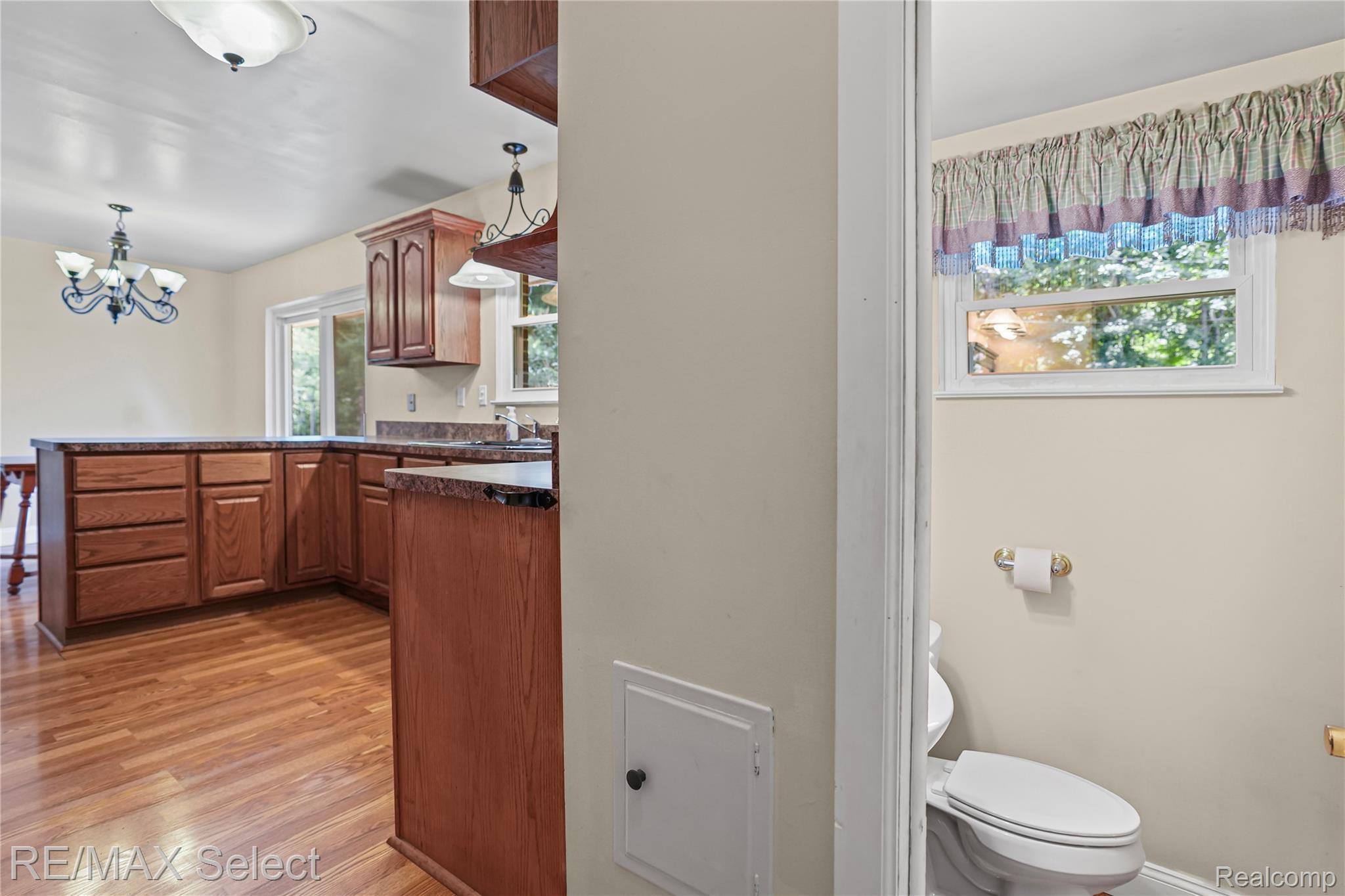 14521 Appletree Lane