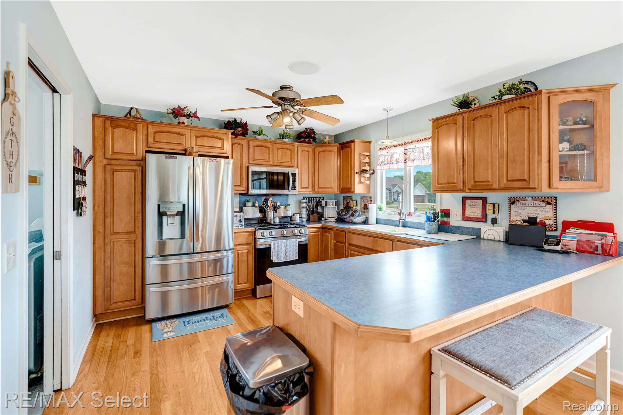 7191 Parkridge Parkway