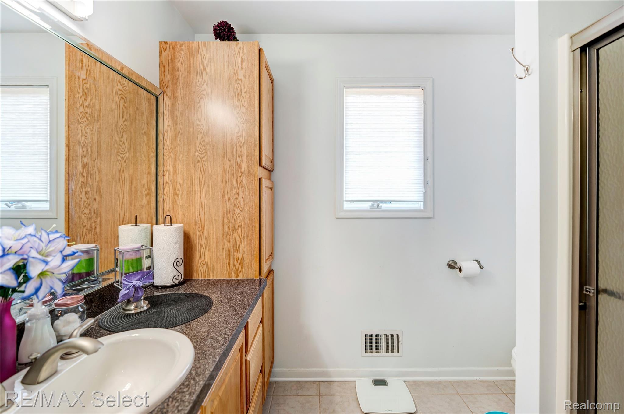 7191 Parkridge Parkway